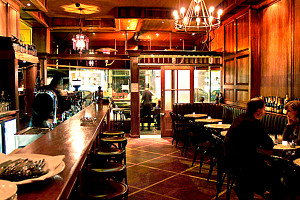 Flying Horse - Pubs Adelaide 0