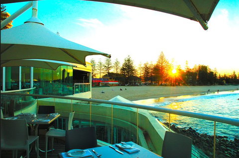 Oskars On Burleigh - Pubs Adelaide 2