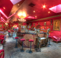 Polly Bar - Pubs Adelaide