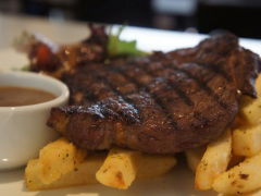 Arts On Bourke - Pubs Adelaide 1