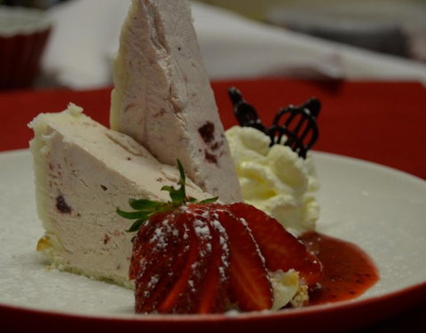 Des Alpes Swiss Restaurant - Pubs Adelaide 1