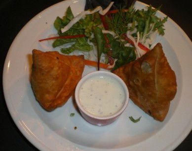 Tandoor & Curry Hut Indian Restaurant - Pubs Adelaide 3