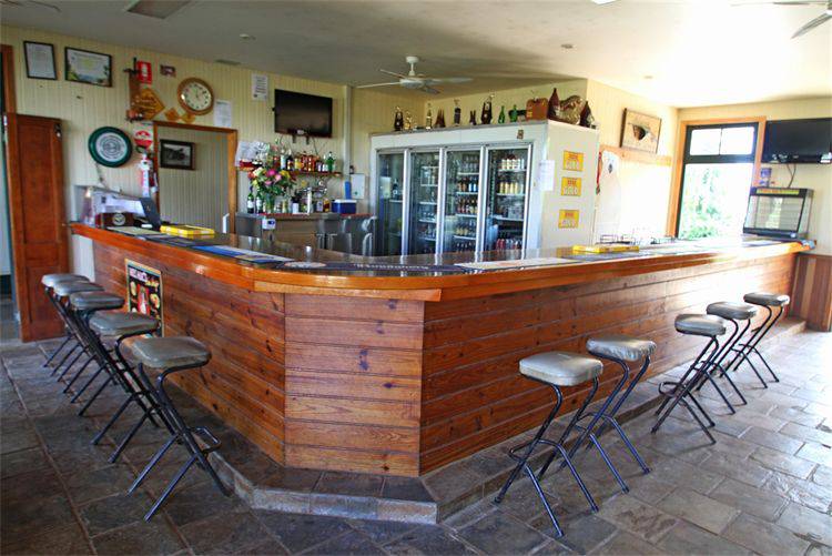 Holland Park West QLD Pubs Adelaide
