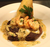 Garlic Clove Restaurant - Pubs Adelaide