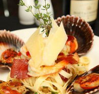 Halo's At St.Pauls - Pubs Adelaide