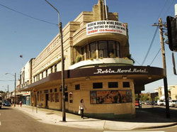 Robin Hood Hotel - Pubs Adelaide 0