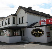 River Arms Hotel - Pubs Adelaide