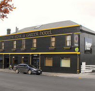 Star  Garter Hotel - Pubs Adelaide
