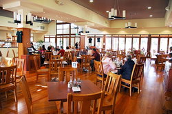 Elmars In The Valley - Pubs Adelaide 1