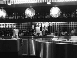 Benny's Bar & Cafe - Pubs Adelaide 3