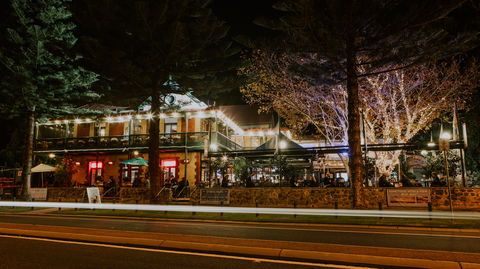 The Left Bank - Pubs Adelaide 4