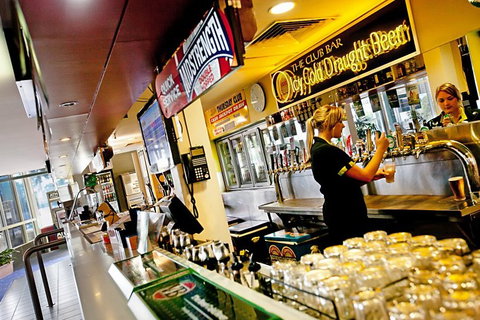 The Palmerston Sports Club Inc - Pubs Adelaide 1