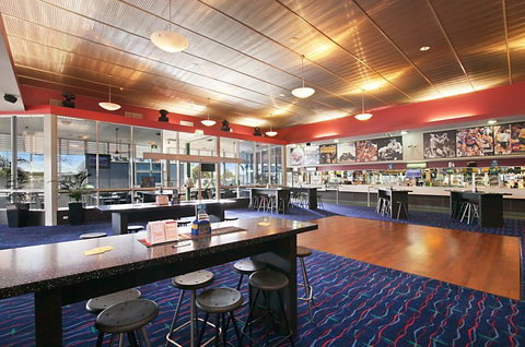 The Palmerston Sports Club Inc - Pubs Adelaide 2