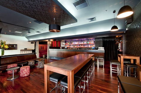 Kremlin Bar - Pubs Adelaide 4