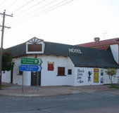 Black Lion Inn Hotel - Pubs Adelaide
