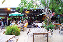 Lizard's Outdoor Bar And Grill - Pubs Adelaide 2