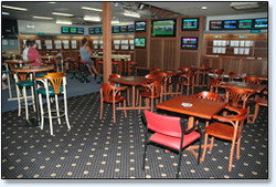 Bateau Bay Hotel - Pubs Adelaide 3