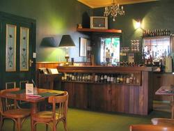 Robin Hood Hotel - Pubs Adelaide 3