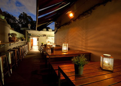 White Horse Hotel - Pubs Adelaide 3
