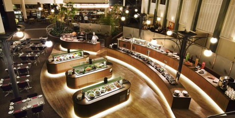 Atrium Garden Restaurant - Pubs Adelaide 3