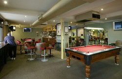 Albion Park Hotel - Pubs Adelaide 3