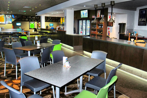 Central Lane Hotel - Pubs Adelaide 5