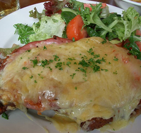 Duaringa Hotel - Pubs Adelaide