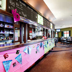 Irish Finnegan's - Pubs Adelaide 3