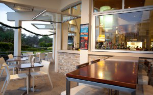 SurfAir Beach Hotel - Pubs Adelaide 2