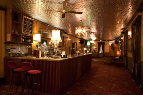 Back Bar Cocktail Lounge & Function Venue - Pubs Adelaide 1