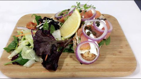Woods And Irons Restaurant @ The Moranbah Golf Club - Pubs Adelaide 3