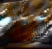 Abbey of the Roses - Christmas in July - Pubs Adelaide