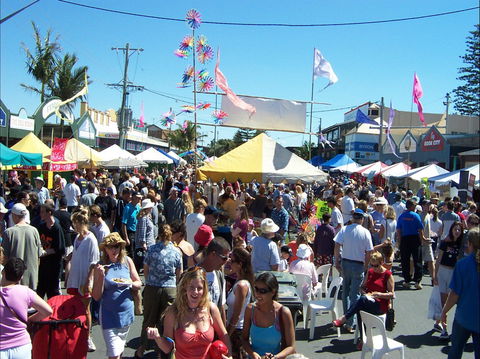 Byron Bay Community Market - Pubs Adelaide 0