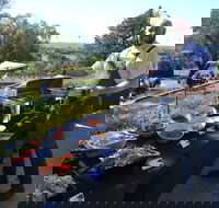 Daddy's Day Out at Borambola Wines by The Roundabout Restaurant - Pubs Adelaide