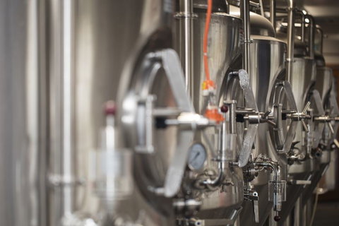 Hemingway's Brewery Cairns Wharf - Pubs Adelaide 2