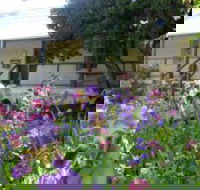 Raglan Art Award Exhibition - Pubs Adelaide