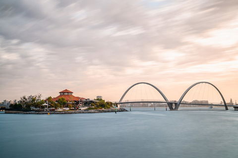 Smartphone Photography Course - Perth - Pubs Adelaide 0