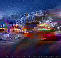 Vivid Sydney Dinner Cruise on Sydney Showboats - Pubs Adelaide