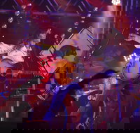 Fanny Lumsden  Country Halls Tour  Curban - Pubs Adelaide