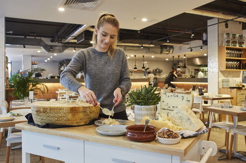 Flaming Cheese Wheel And Wine Experience: Brisbane - Pubs Adelaide 0