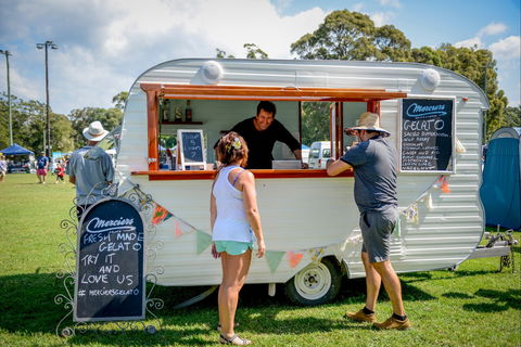 Huskisson Market - Pubs Adelaide 2