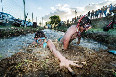 Julia Creek Dirt N Dust Festival - Pubs Adelaide 1