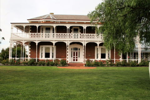 Lara Food And Wine Festival - Pubs Adelaide 1