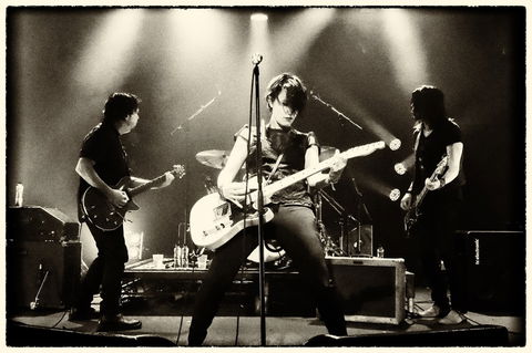 Red Hot Summer Tour - Batemans Bay - Pubs Adelaide 2