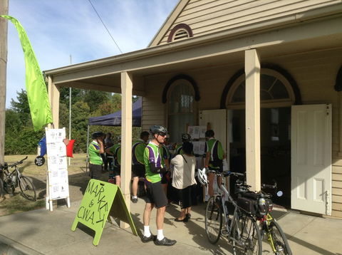 Yarck Country Market - Pubs Adelaide 1