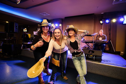 Hats Off To Country Music Festival - Pubs Adelaide 0