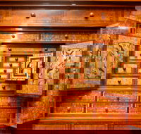 The Wonders of the Hannah Cabinet - Pubs Adelaide