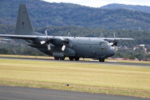 Wings Over Illawarra - Pubs Adelaide 2