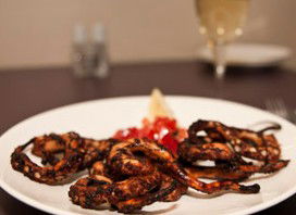 Orexi Greek Mediterranean Restaurant - Pubs Adelaide 3