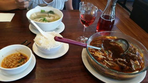 Ky Chow - Pubs Adelaide 0
